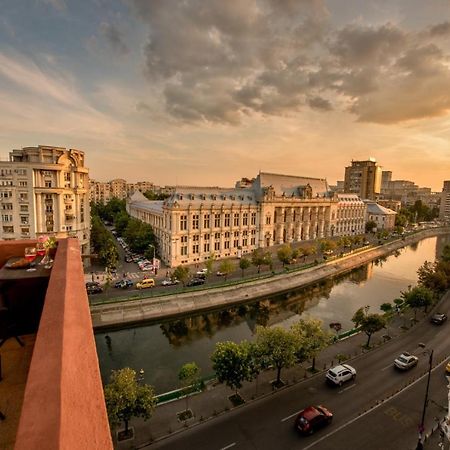 Baroque Splendor: Breathtaking Views & Design Apartamento Bucareste Exterior foto