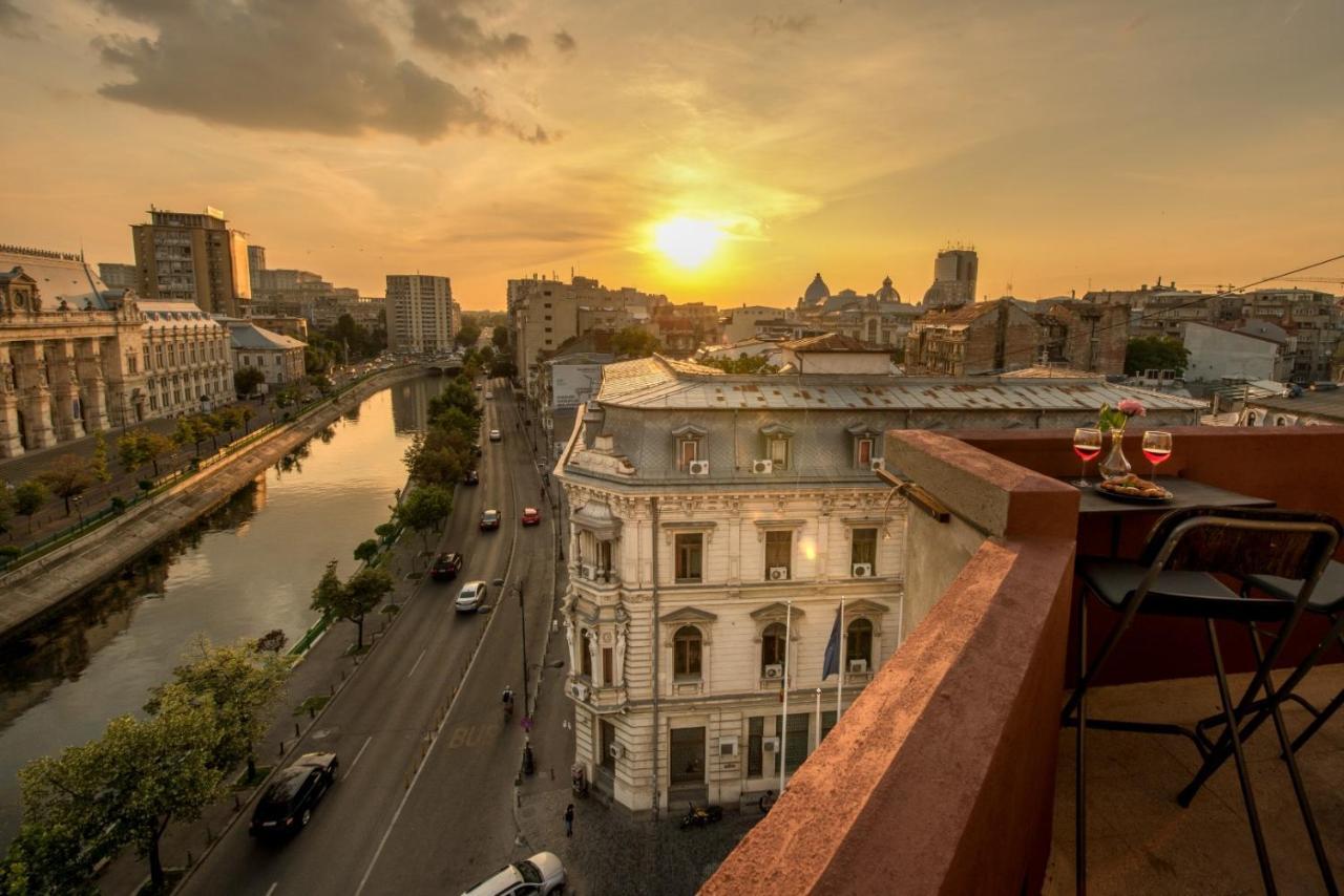 Baroque Splendor: Breathtaking Views & Design Apartamento Bucareste Exterior foto